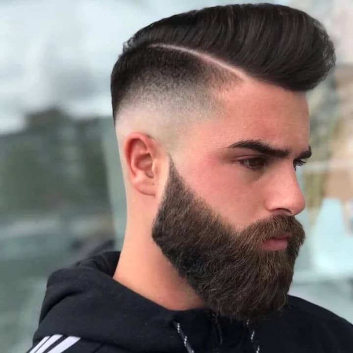 Barba Lenhador: O Guia Definitivo para Cultivar e Cuidar do Seu Estilo Rústico 9 barba lenhador classica
